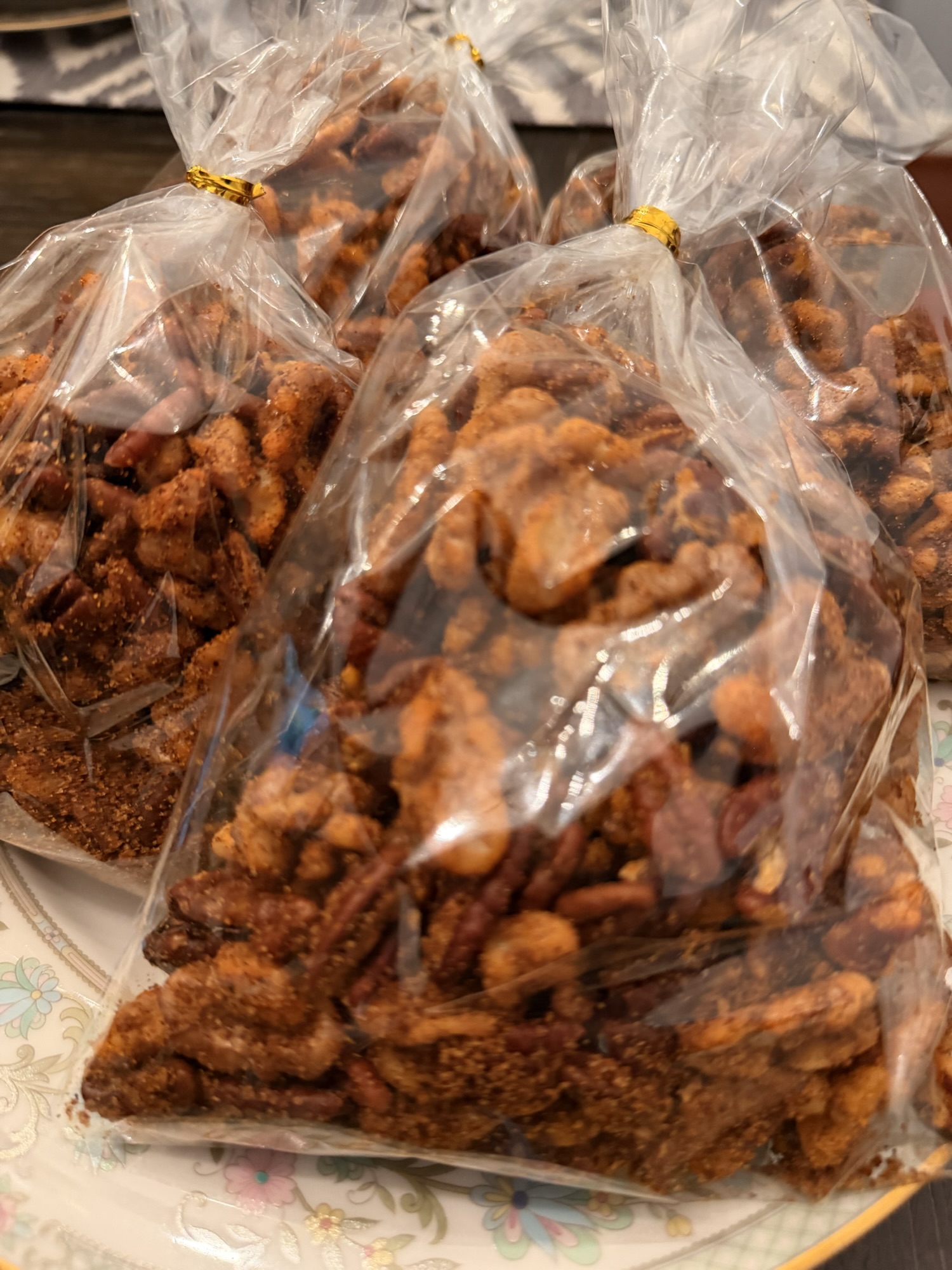 Christmas Eve Preparations: Last-Minute Homemade Gifts from the Kitchen